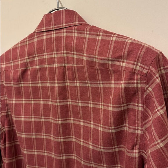 UNTUCKit (M) - Picture 12 of 15